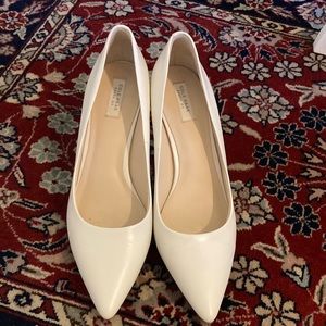 cole haan pumps Grand OS - in excellent condition.